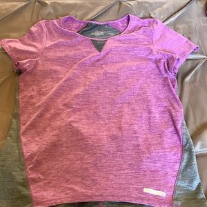 Cuddl duds super soft work out shirt